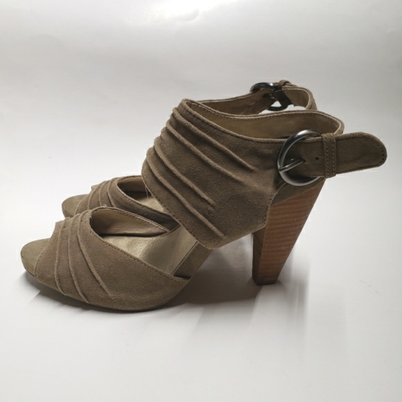 Seychelles Suede Leather Peep Toe Heel size 10 women's Stacked high heels - Picture 5 of 12